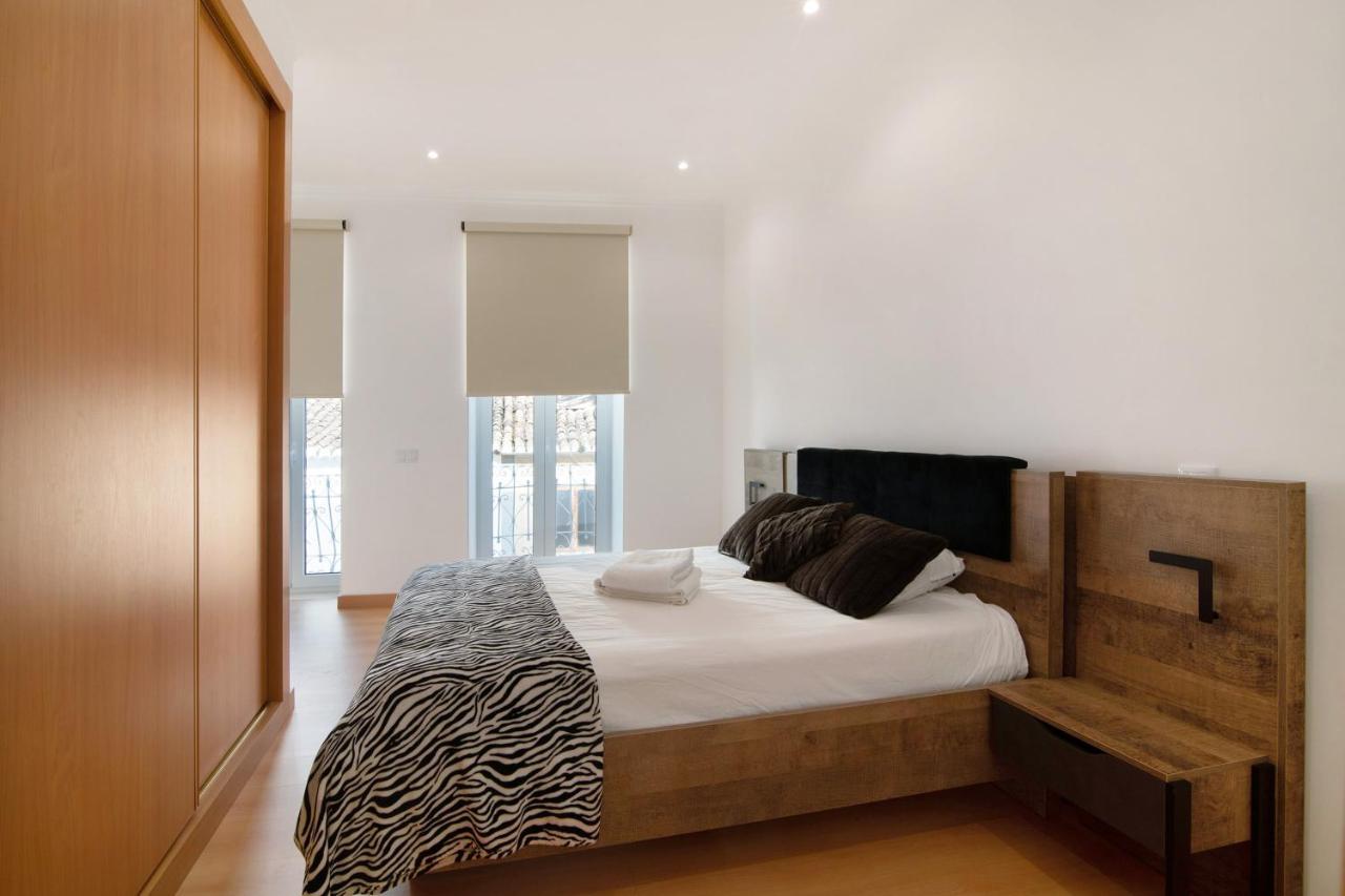 Traditional 3 Bedroom Apartment Alte Exterior foto